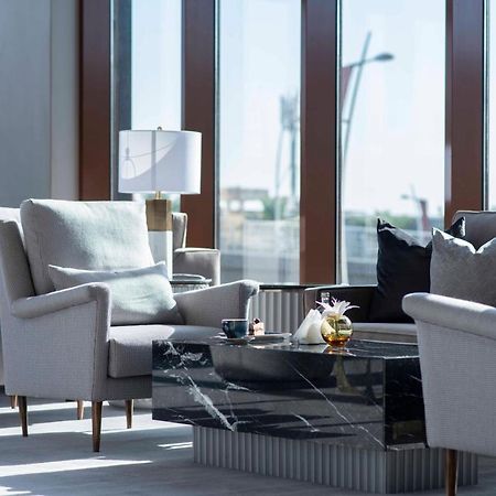 Waw Hotel Suites King Abdullah Road Riaad Buitenkant foto